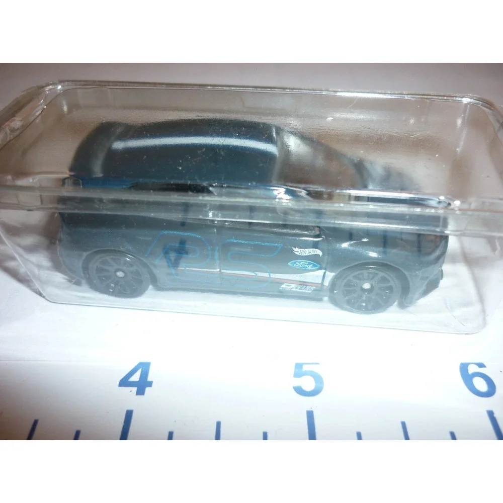 Green FORD FOCUS‎ RS DHP07 HOT WHEELS Mattel Gray Mint